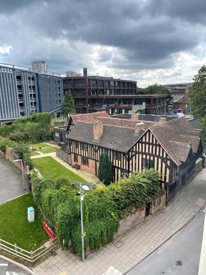 1-bed Studio Flat With Free City Centre Parking Cv1 *