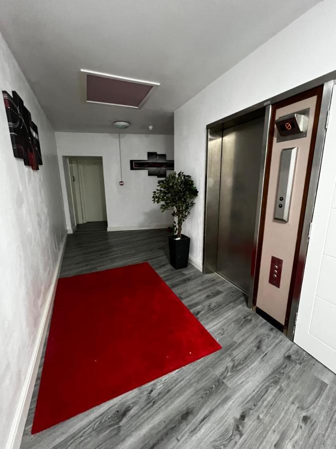Apartment 1-bed Studio Flat With Free City Centre Parking Cv1 *
