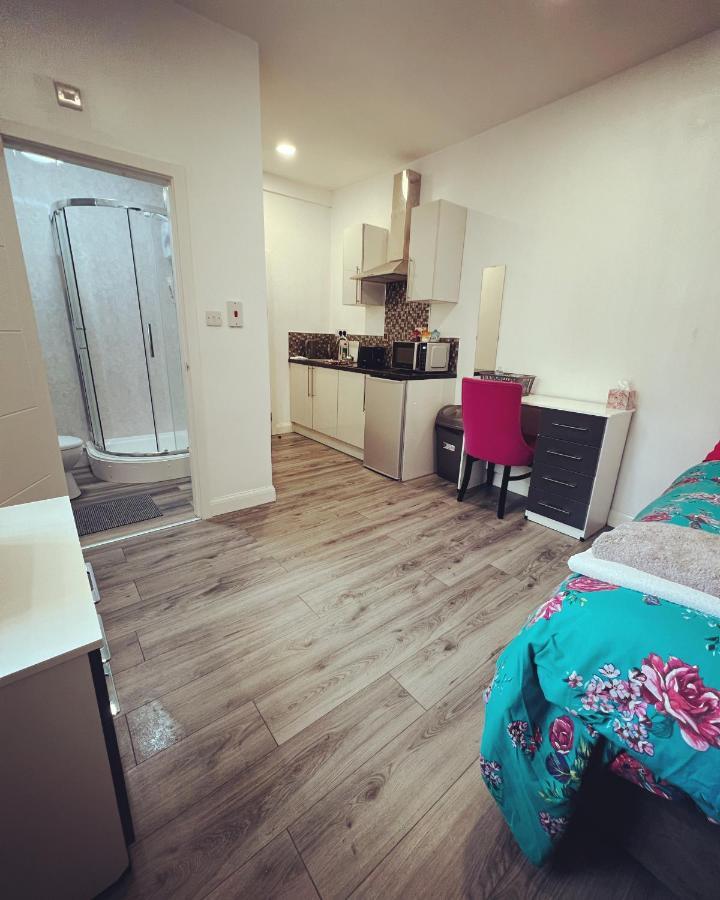1-bed Studio Flat With Free City Centre Parking Cv1 Apartment