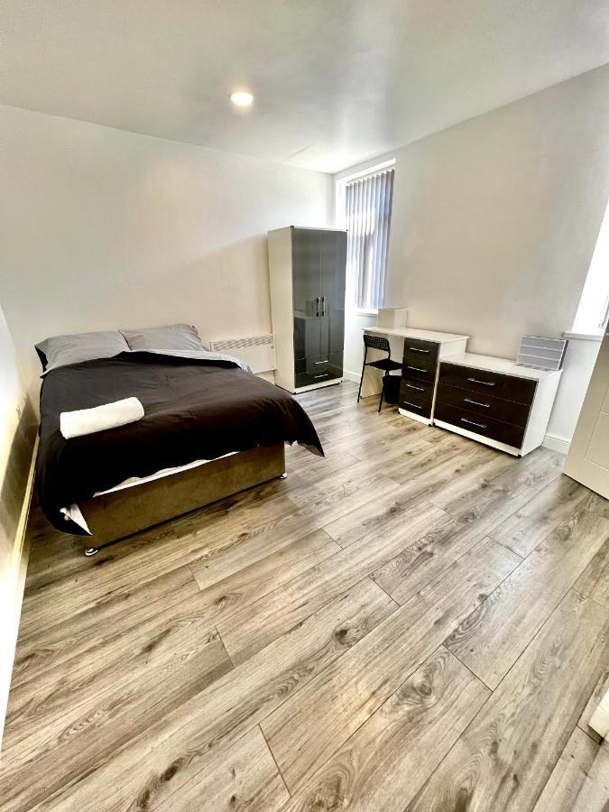 Apartment 1-bed Studio Flat With Free City Centre Parking Cv1 *